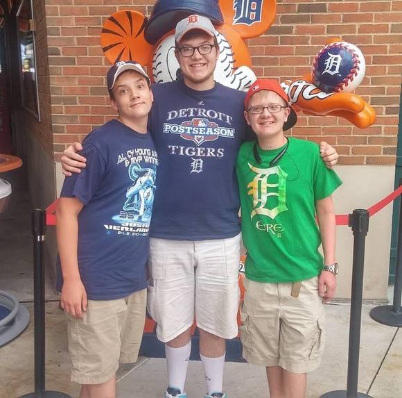 bigtopher34